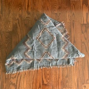 Aritzia blanket scarf